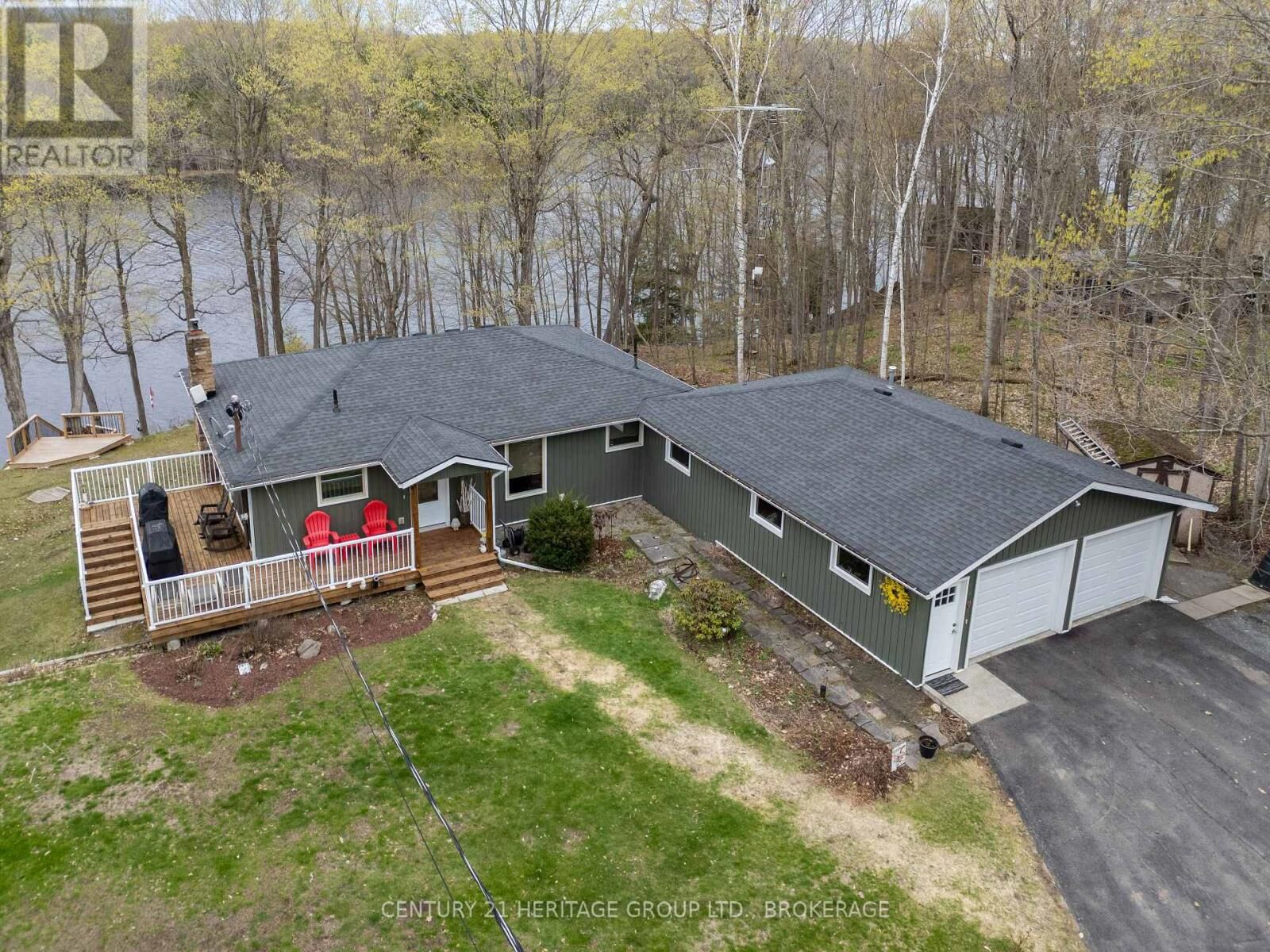 Property Photo: 2097 Hambly Lane ON K0H 1W0