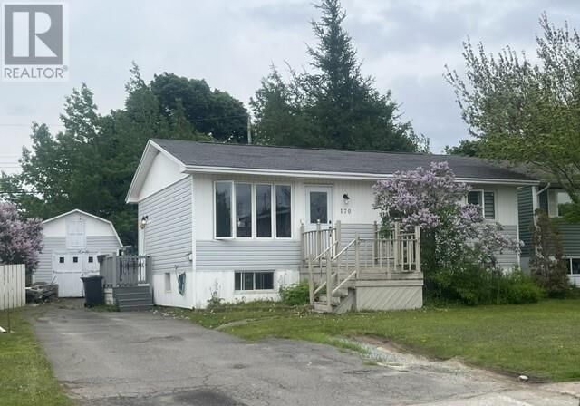 Property Photo: 170 Byrd Avenue NL A1V 2B5