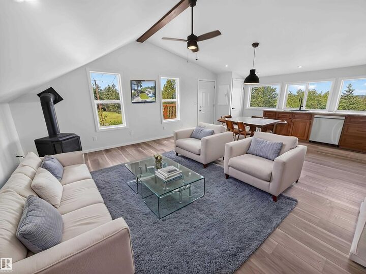 Property Photo: 55301 Range Road 272 AB T8R 0P5