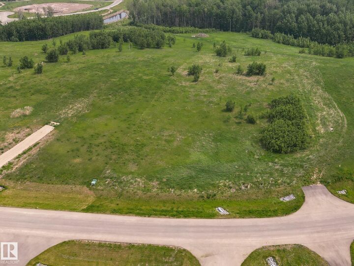 Property Photo: #43 2307 Twp Road 522 AB T7Y 3L7