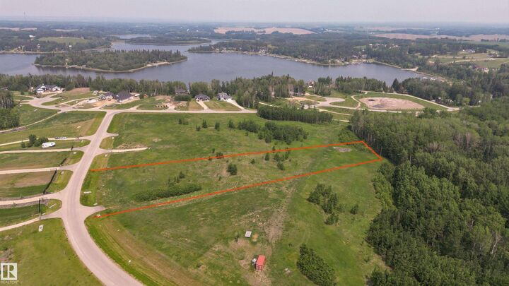 Property Photo: #43 2307 Twp Road 522 AB T7Y 3L7