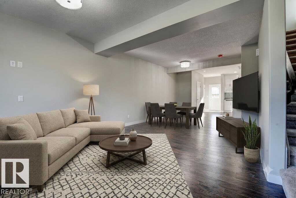 Property Photo: 10357 149 Street NW AB T5P 1L4