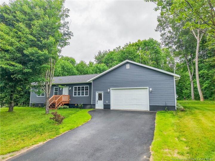 220 Route 105 — photo 1