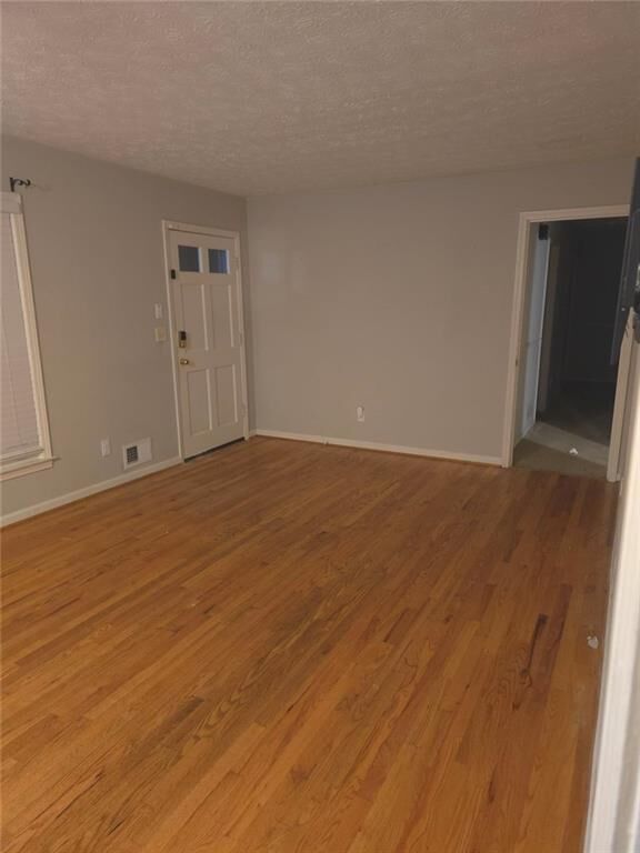 Property Photo: 2826 Manor Court GA 30078