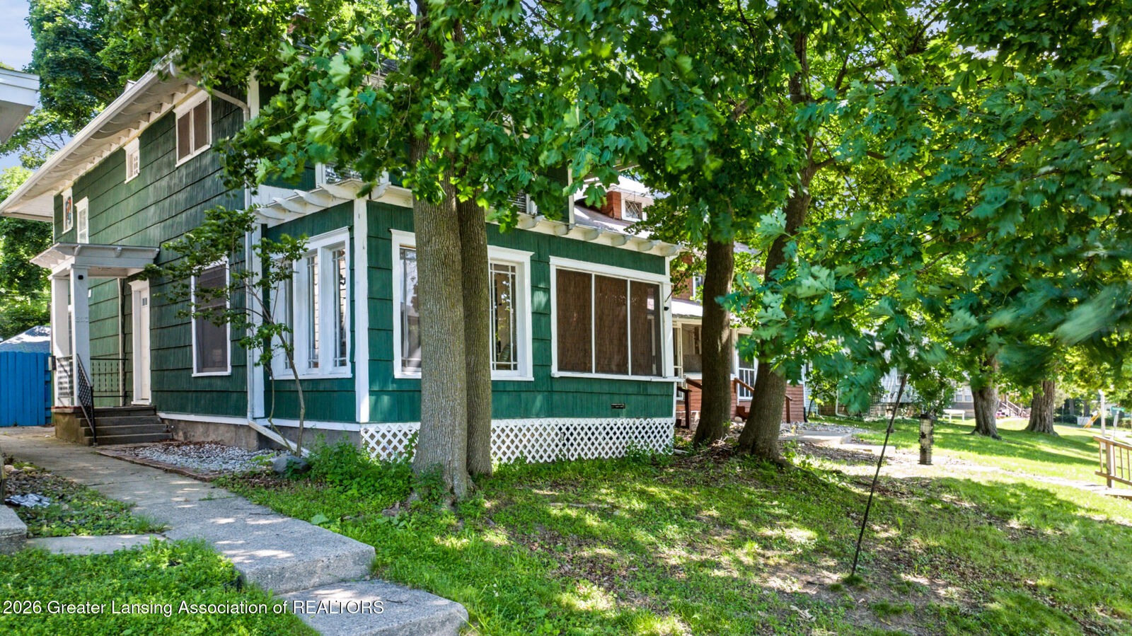 Property Photo: 320 Oakhill Avenue MI 48823