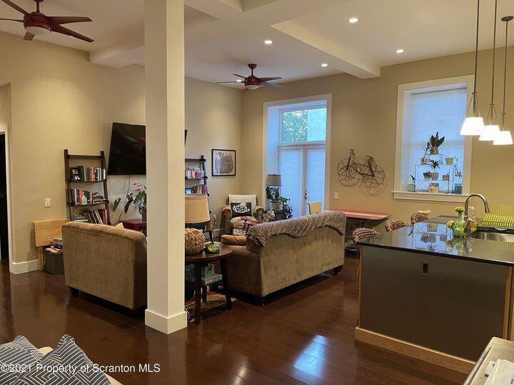 Property Photo:  529 Bogart Place 201  PA 18503 
