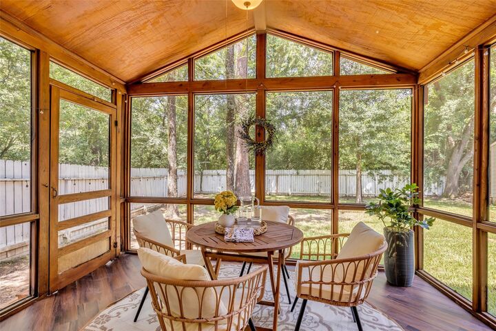 Property Photo:  259 E Rainbow Ridge Circle  TX 77381 
