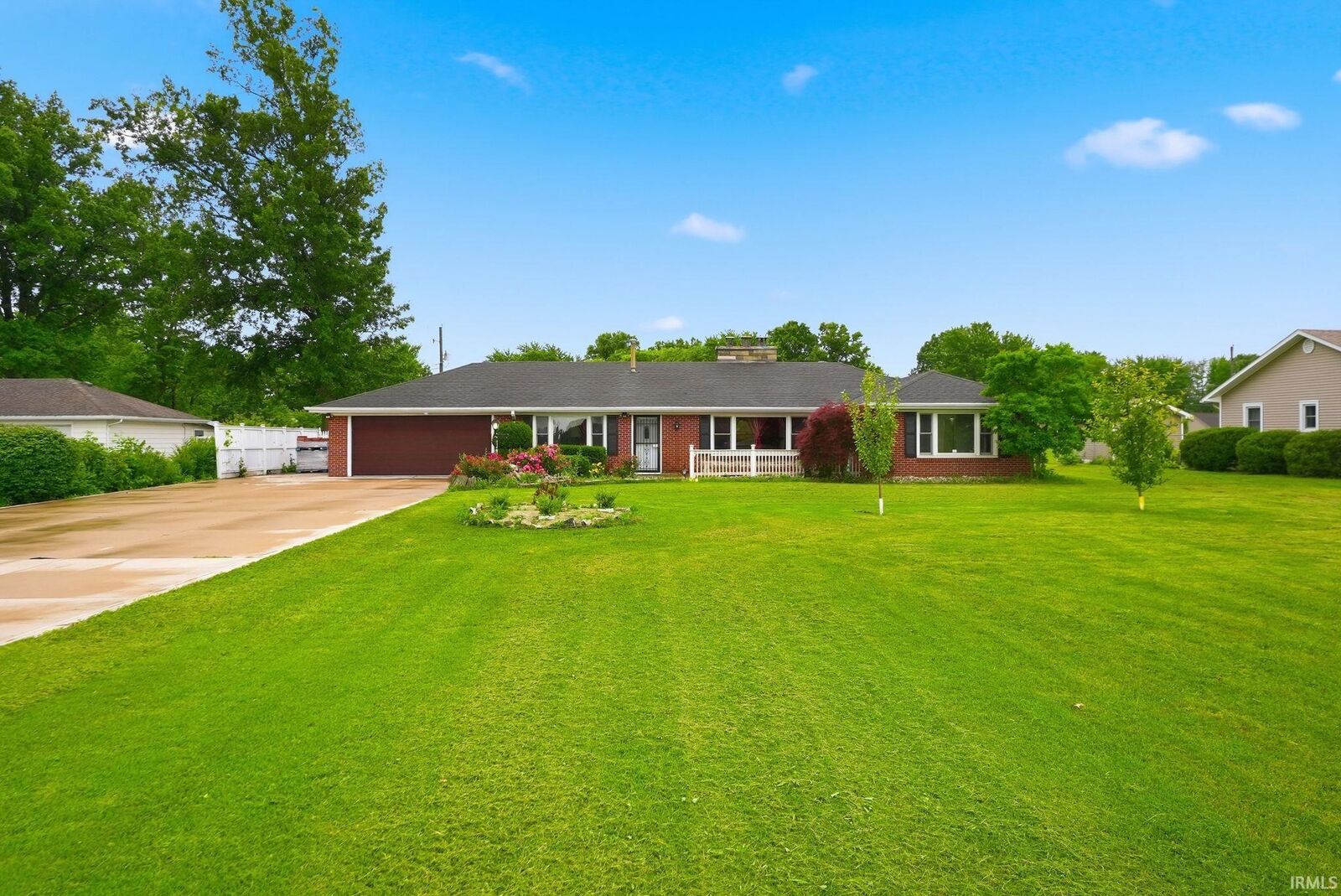Property Photo:  1413 W Ludwig Road  IN 46825-4013 