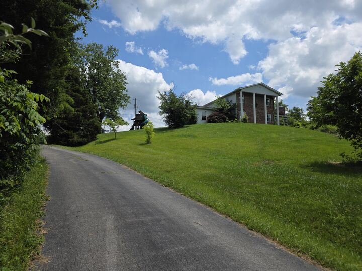 Property Photo: 874 N Richmond Road KY 40403