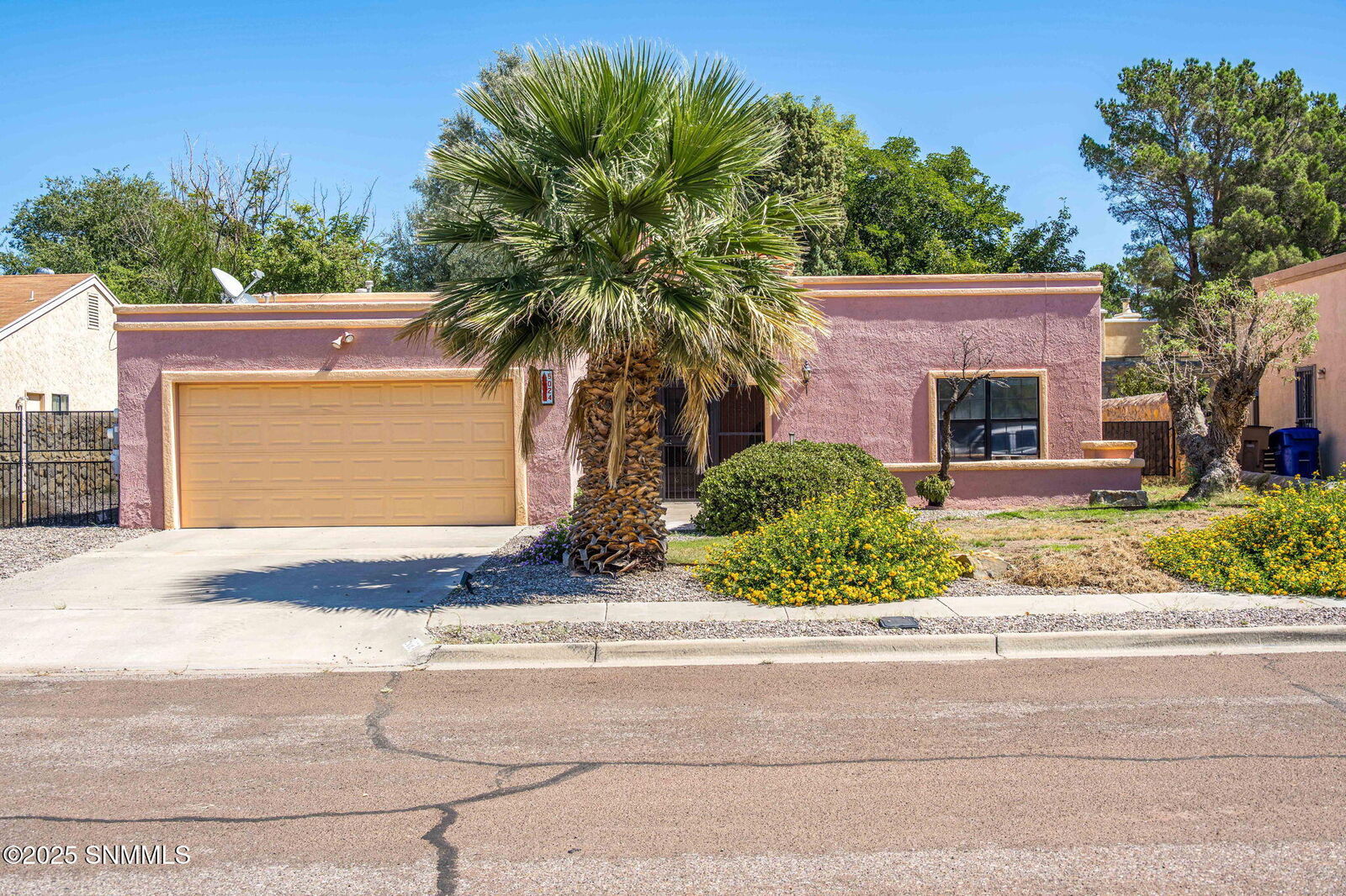 Property Photo:  5024 Moon Shadow Place  NM 88011 