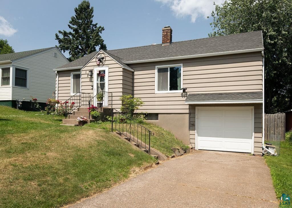 Property Photo:  1801 Tyrol St  MN 55811 