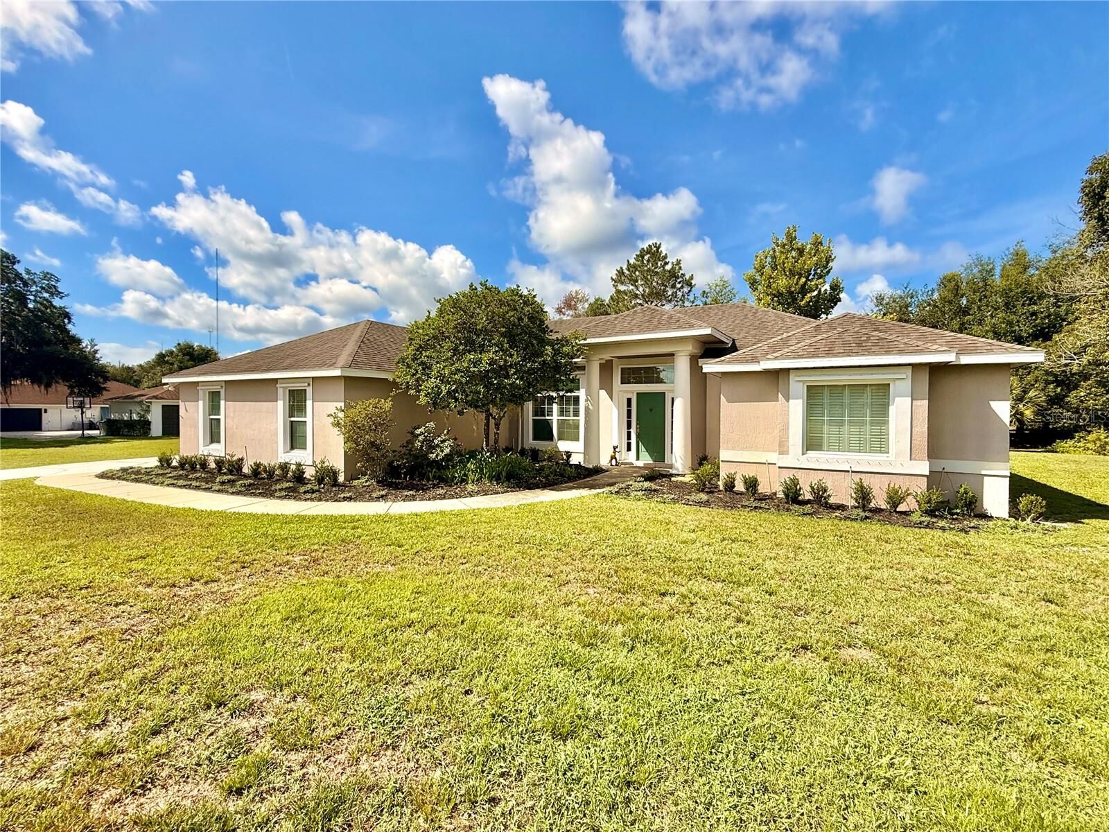 Property Photo: 1433 Van Hercke Lane FL 32766
