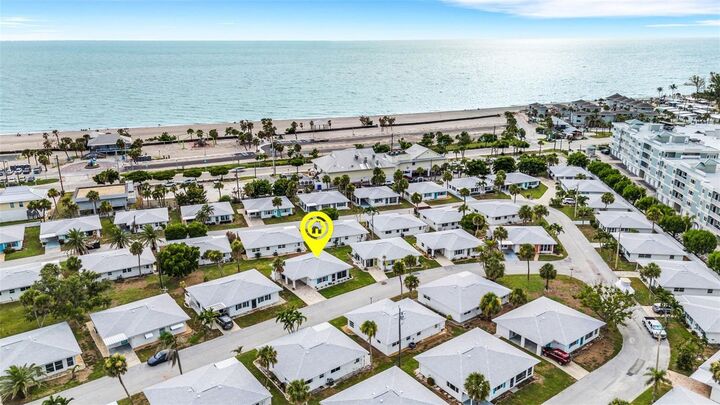 Property Photo:  1977 Beach Road 84  FL 34223 