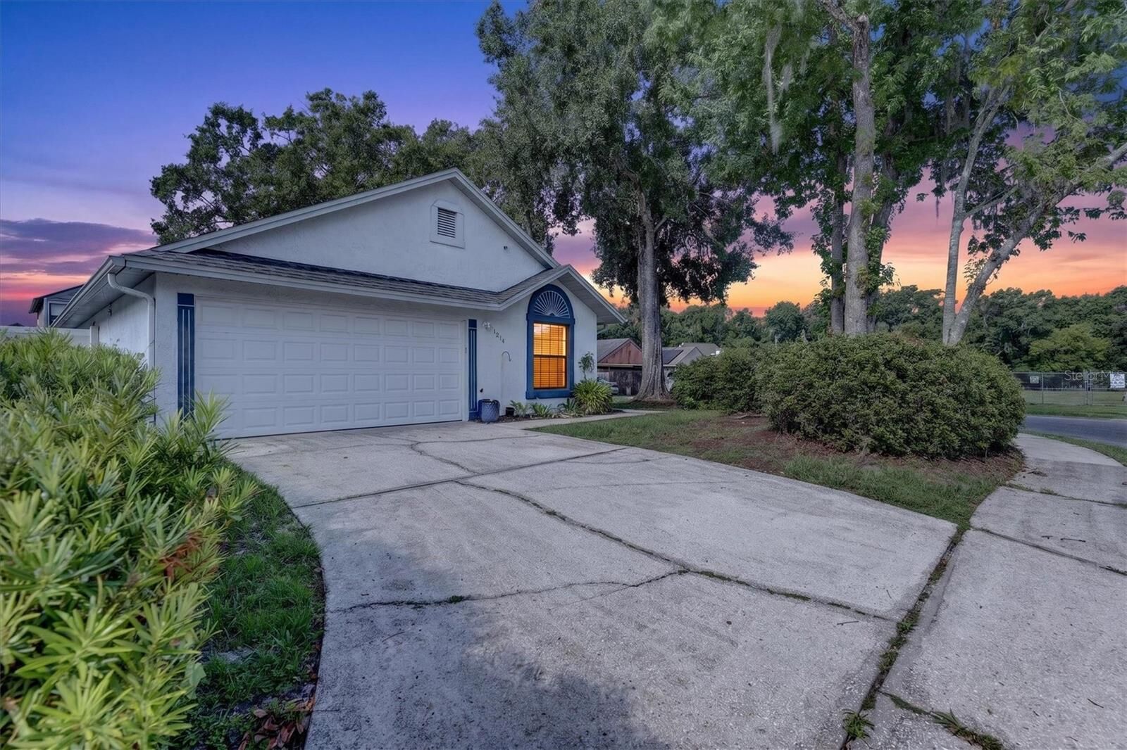 Property Photo:  1214 Creekbottom Circle  FL 32825 