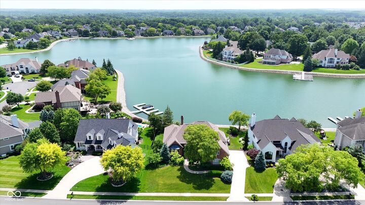 Property Photo:  12287 Heatherstone Place  IN 46033 