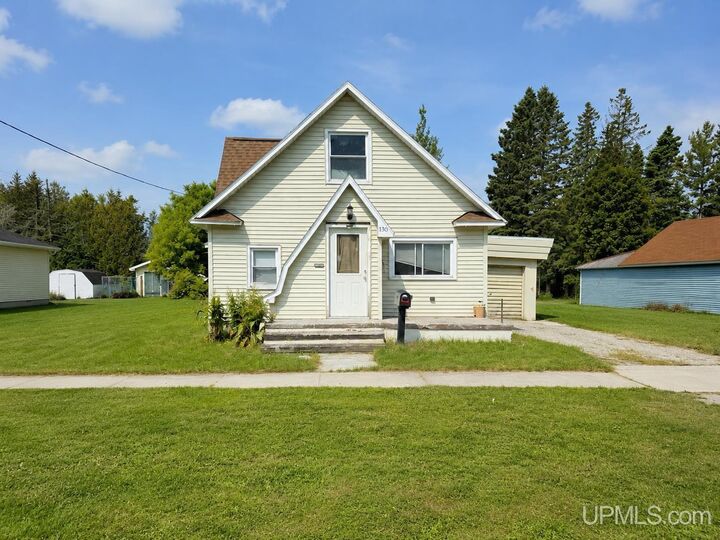 Property Photo:  130 S 4th Street  MI 49854 