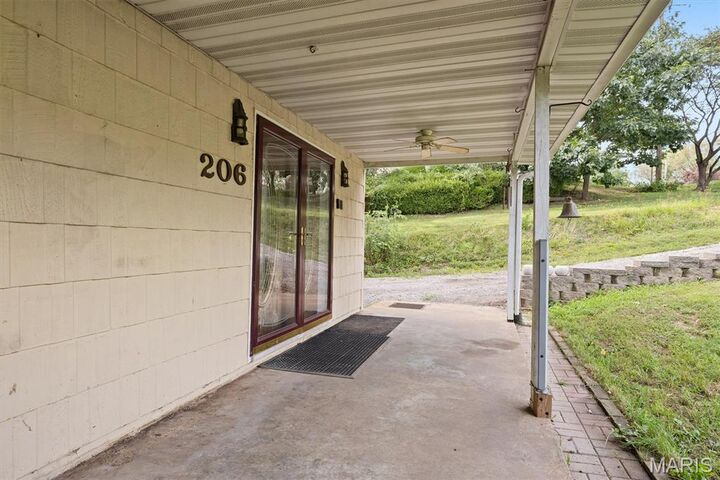Property Photo:  206 Pamela Drive  IL 62223 