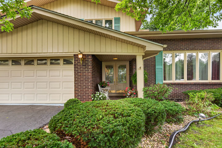 Property Photo:  13030 S Cypress Lane  IL 60463 