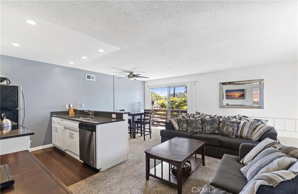 Property Photo:  3206 W Balboa Boulevard  CA 92663 