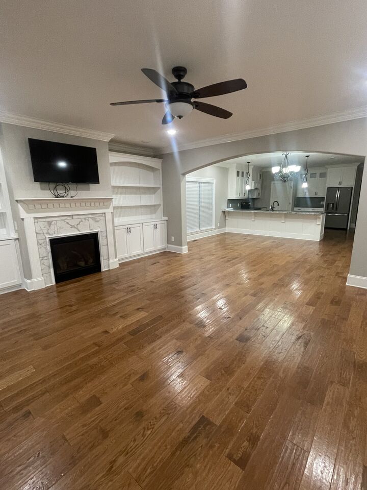 Property Photo: 219 Waterloo St TN 38464