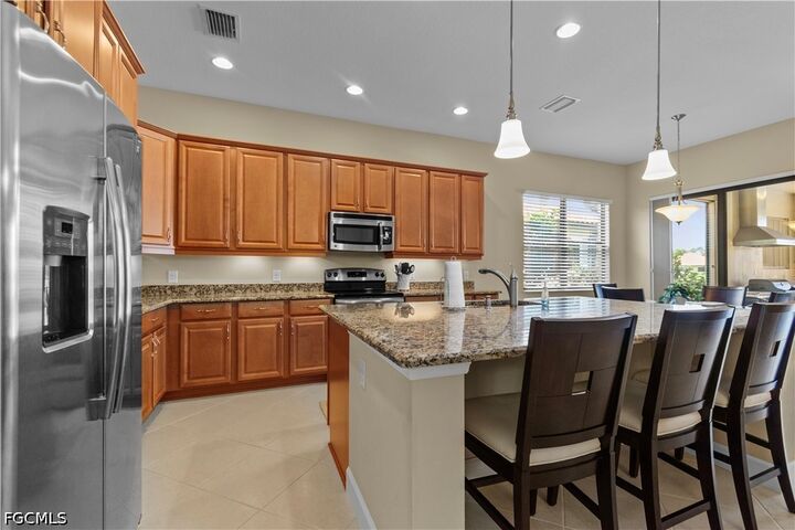 Property Photo: 9292 Isla Bella Circle FL 34135