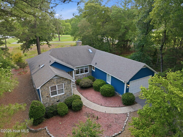 Property Photo:  25 Turtle Point Road 1  NC 28374 