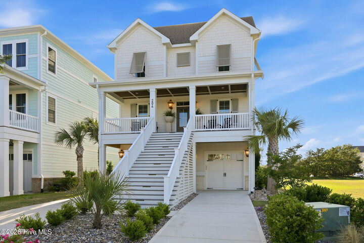 Property Photo:  204 Back Street  NC 28570 