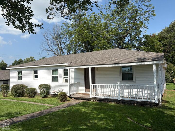 Property Photo:  902 Tony Drive  AR 72401 
