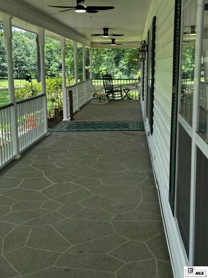 Property Photo: 325 Bridges Road LA 71234