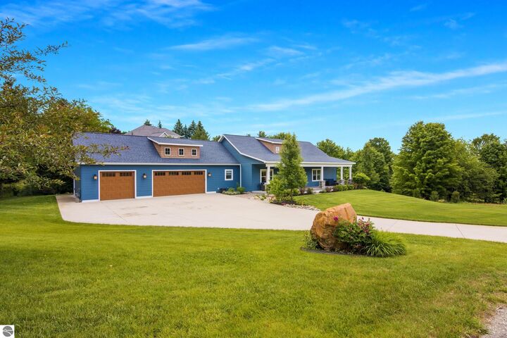 Property Photo:  4674 Morning Glory Lane  MI 49684 