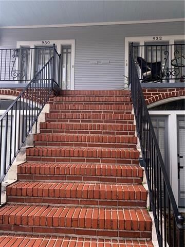 Property Photo: 932 Jackson Avenue 1 LA 70130