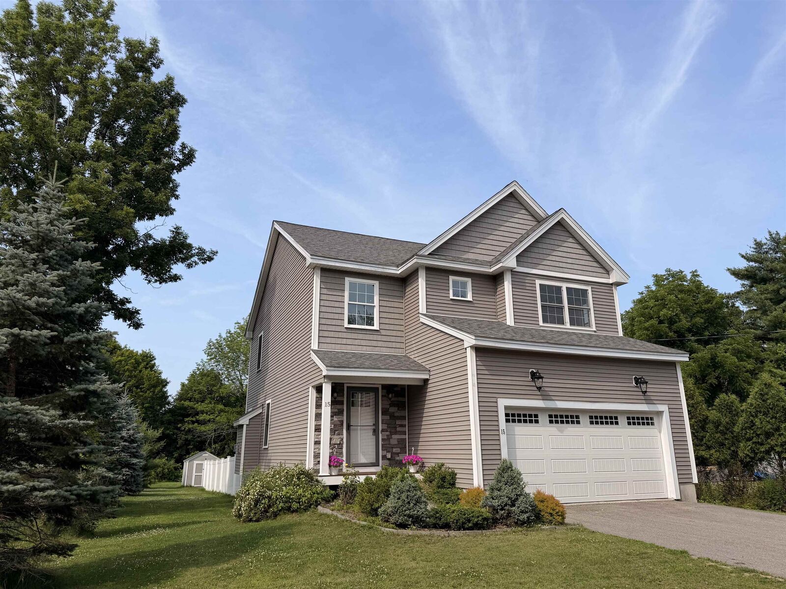 Property Photo: 15 Chandler Way NH 03820