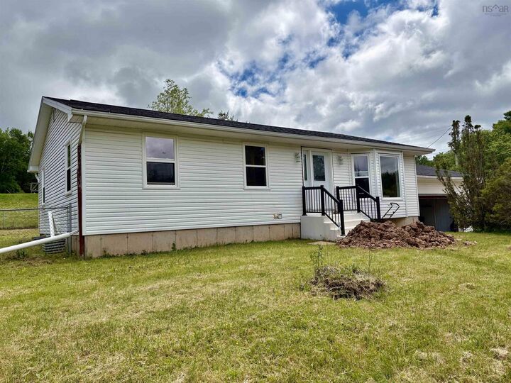 Property Photo: 1 Whites Lake Avenue NS B3T 1W4