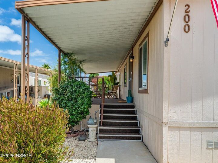 Property Photo:  295 N Broadway Street 200  CA 93454 