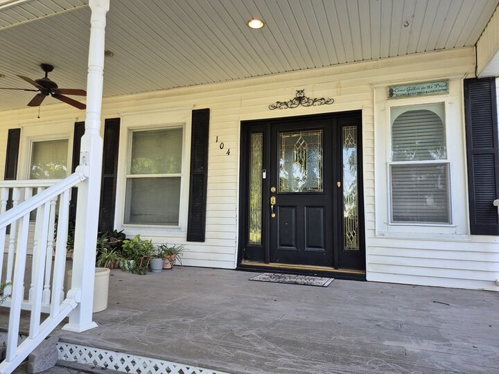 Property Photo: 104 W Sixth Street MO 63561