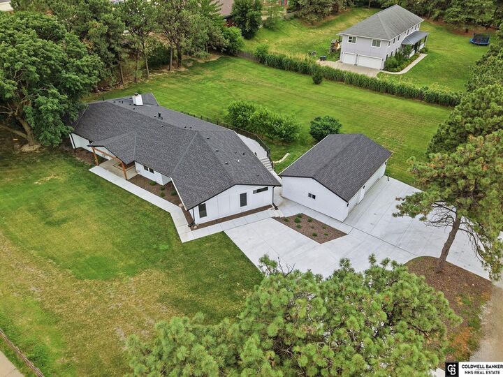 Property Photo:  2505 S 70th Street  NE 68506 