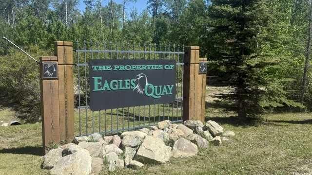 2404 394 Township 8 — photo 1