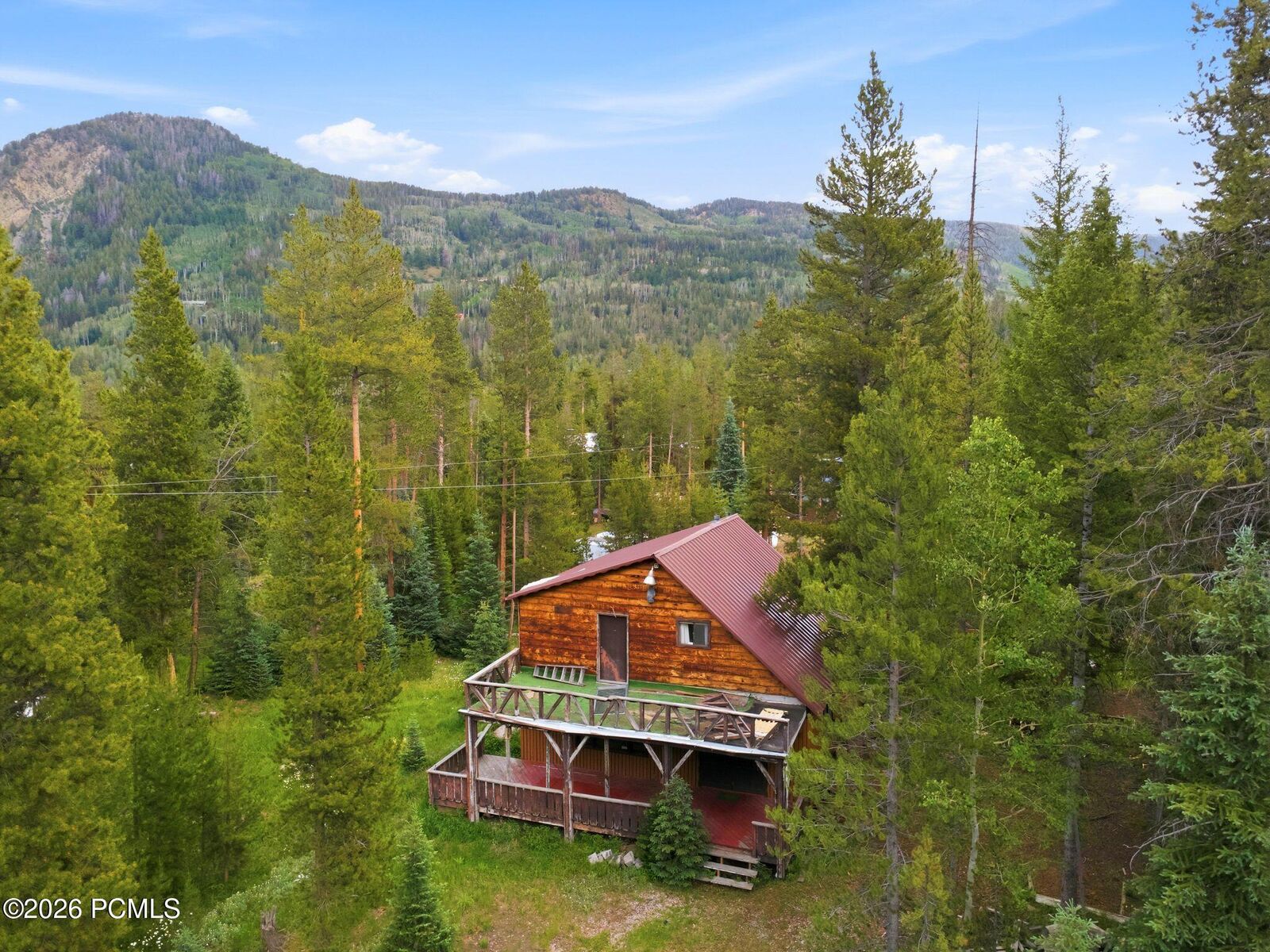 Property Photo: 9282 Mohican Road UT 84036