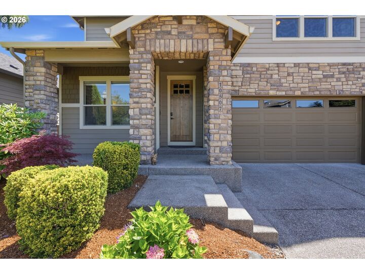 Property Photo:  10507 NW 32nd Dr  WA 98685 