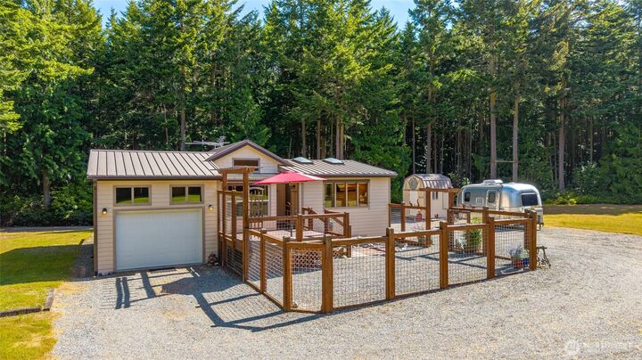 Property Photo:  2161  Winterhawk Lane  WA 98239 