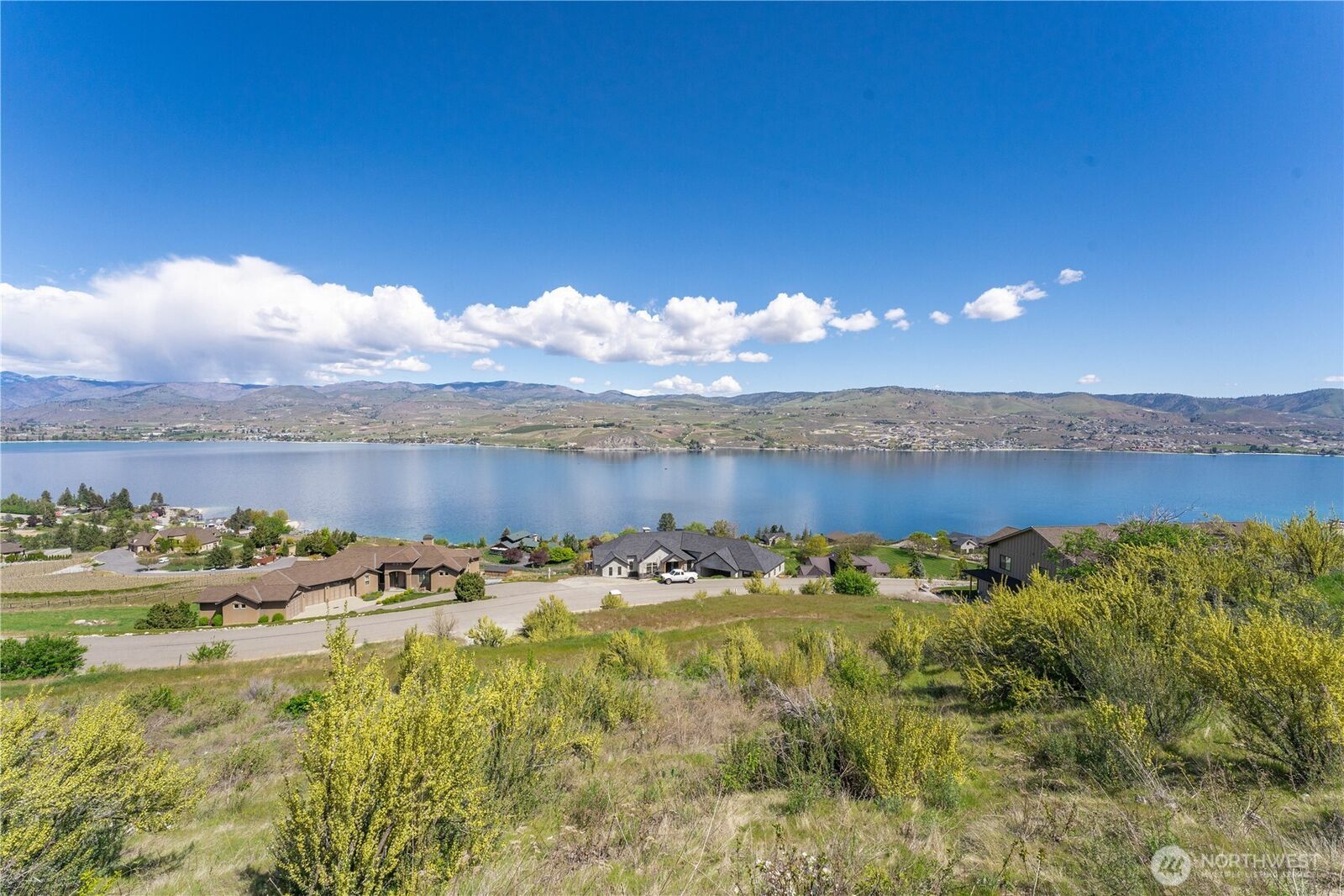 Property Photo:  306  Clos Chevalle Road  WA 98816 