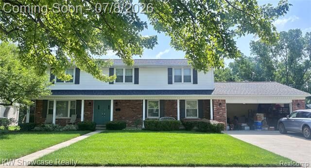 Property Photo:  16720 Wayne Road  MI 48154 