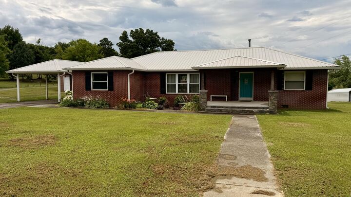 Property Photo: 314 Garrison Road TN 37321