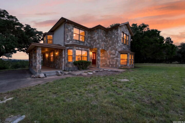 Property Photo: 988 Summit Rd TX 78063