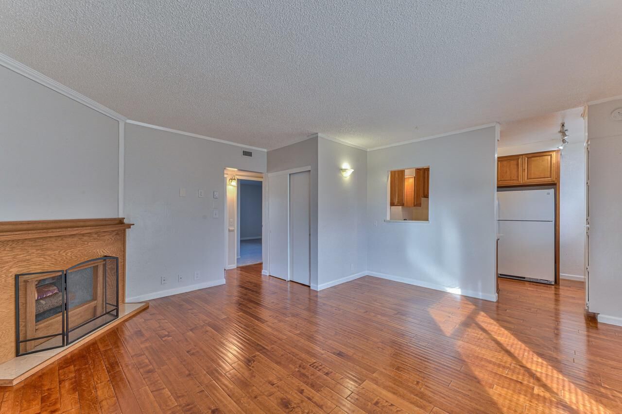 Property Photo:  500 Glenwood Circle 435  CA 93940 