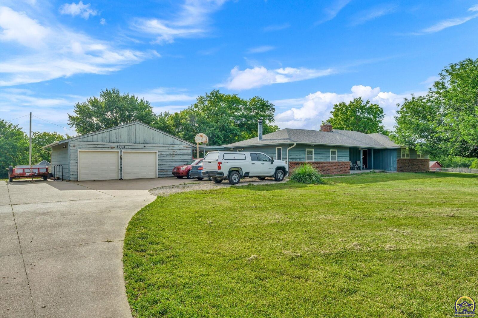 Property Photo:  2715 SE Downing Rd  KS 66605 