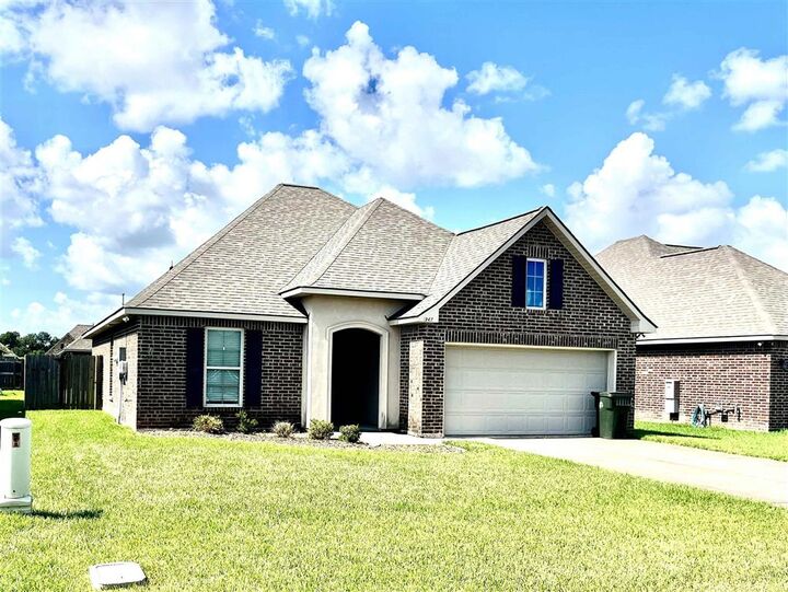 Property Photo: 1947 Calvin Court LA 70607