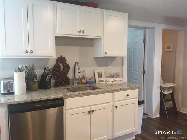 Property Photo:  168A Greenwood Avenue  CT 06801 