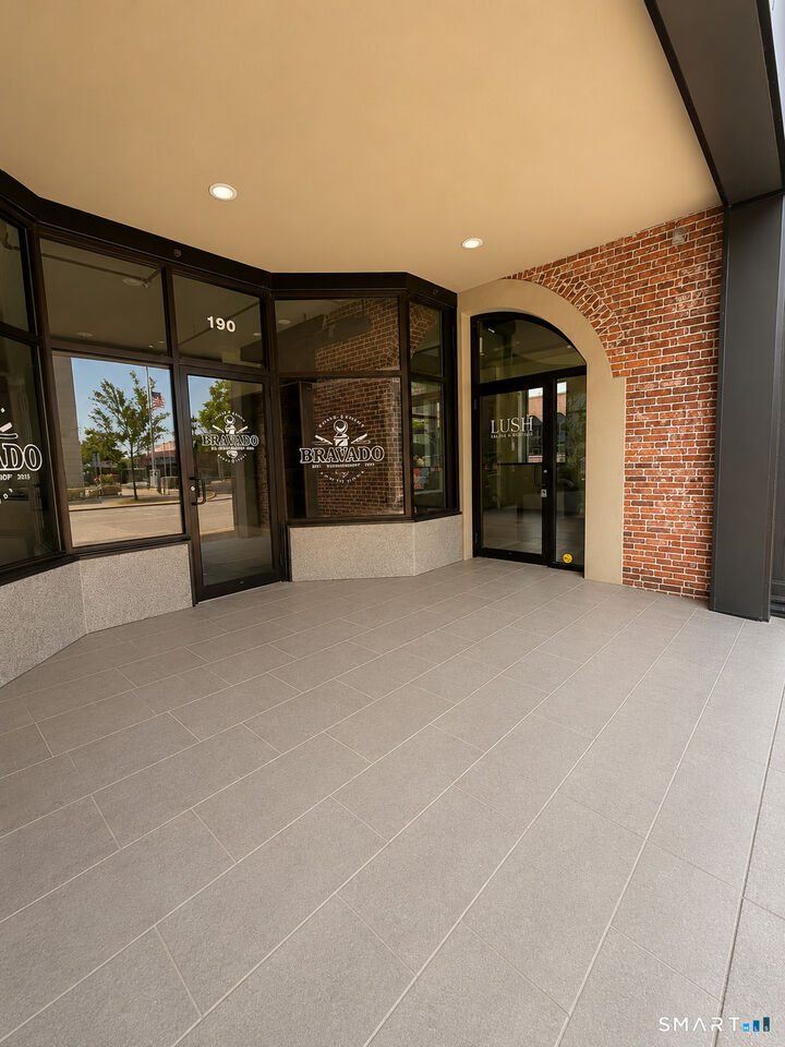Property Photo:  180 State Street  CT 06320 