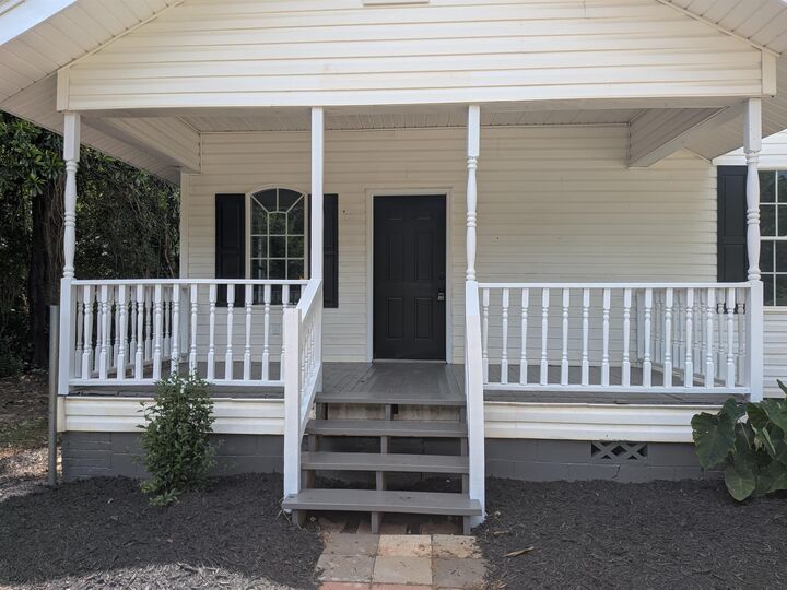 Property Photo:  152 Mapletree Lane  SC 29303 